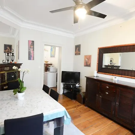 Bright Flat Near Montparnasse * Paris